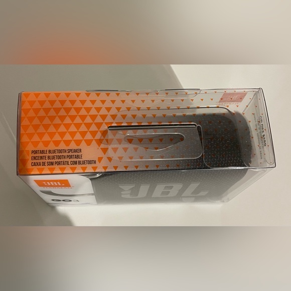 BNIP JBL GO 3 Portable Bluetooth Waterproof Speaker (Black) - Picture 7 of 8